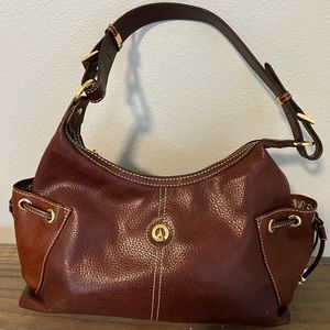 Latour Effiel leather handbag